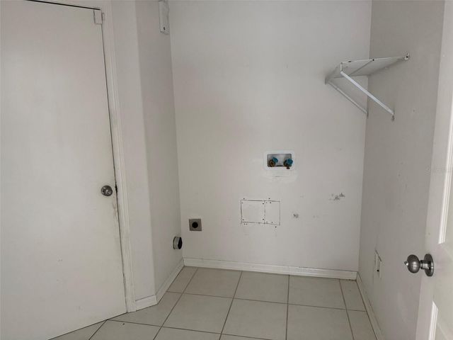 1026 LAKE DAVENPORT BOULEVARD, Davenport, FL 33897