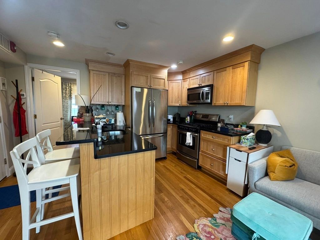 522 E Third Street 2, Boston, MA 02127