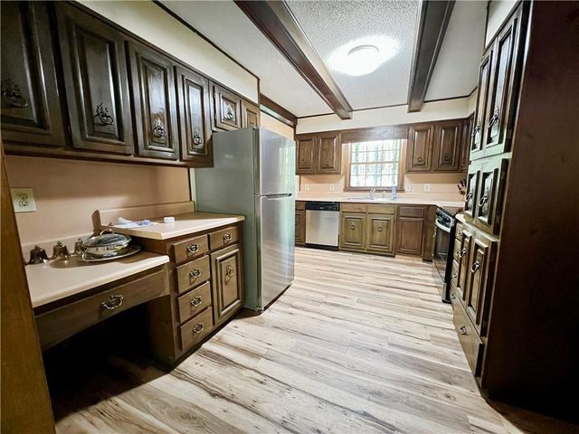 486 Sweetwater Bend, Villa Rica, GA 30180