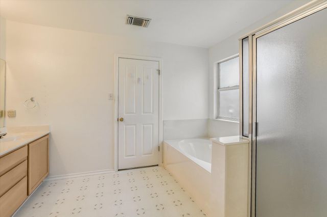 1901 Carriage Hills TRL, Cedar Park, TX 78613