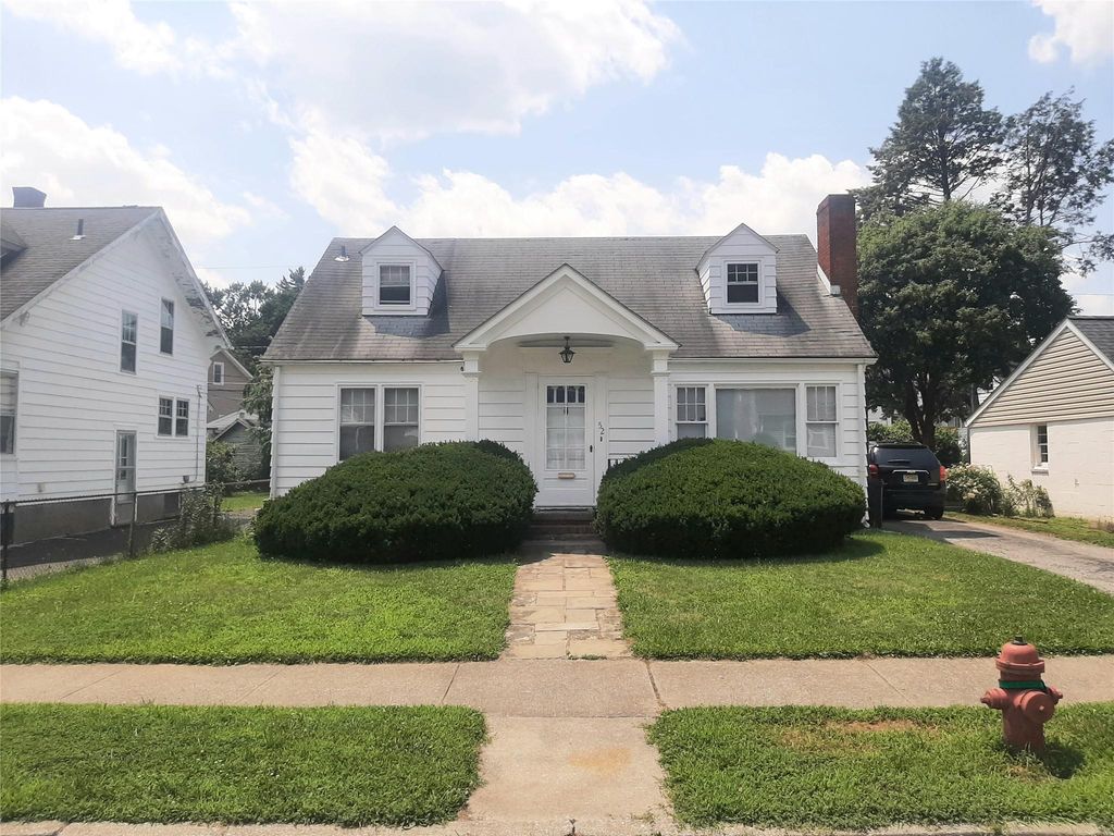 52 Fountain Place, Poughkeepsie, NY 12603