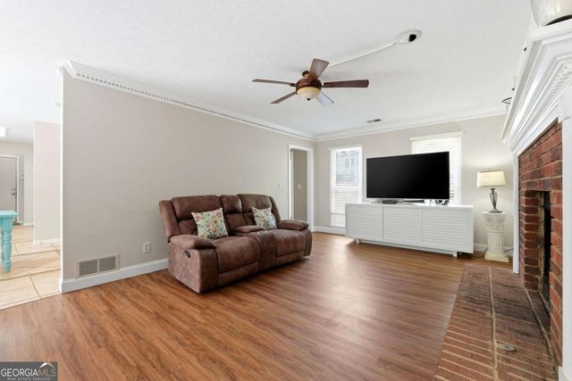 2620 Wicklow Way, Powder Springs, GA 30127