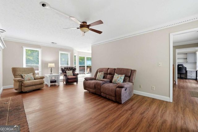 2620 Wicklow Way, Powder Springs, GA 30127