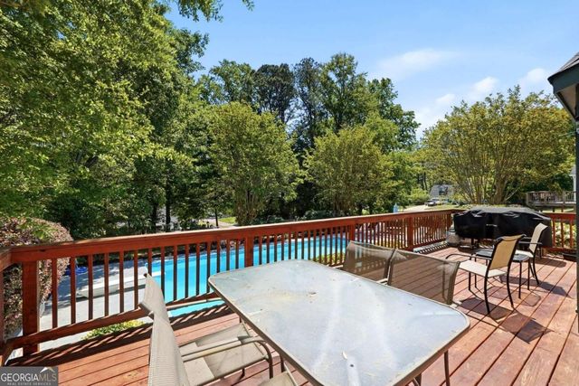 2620 Wicklow Way, Powder Springs, GA 30127