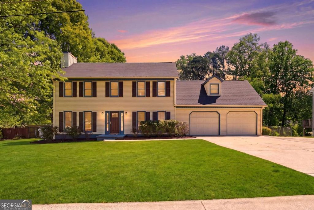 2620 Wicklow Way, Powder Springs, GA 30127