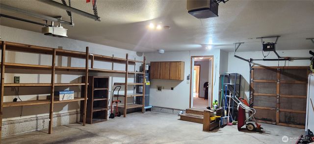 130 E Lakeland Way, Allyn, WA 98524