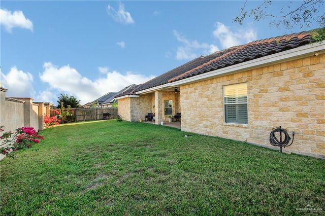 408 Persimmon Avenue, Edinburg, TX 78539
