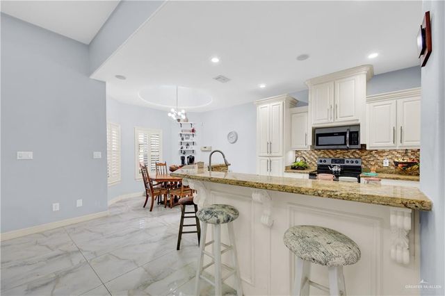 408 Persimmon Avenue, Edinburg, TX 78539