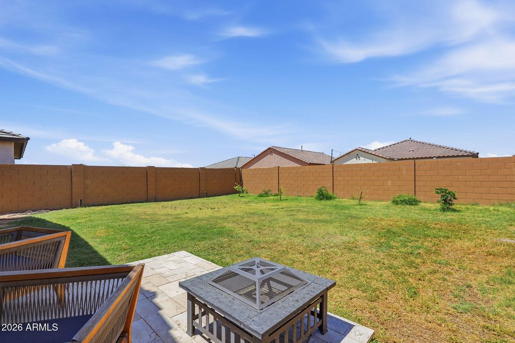 Image 22 of property listing at 23128 E TWILIGHT Drive, Queen Creek, AZ 85142