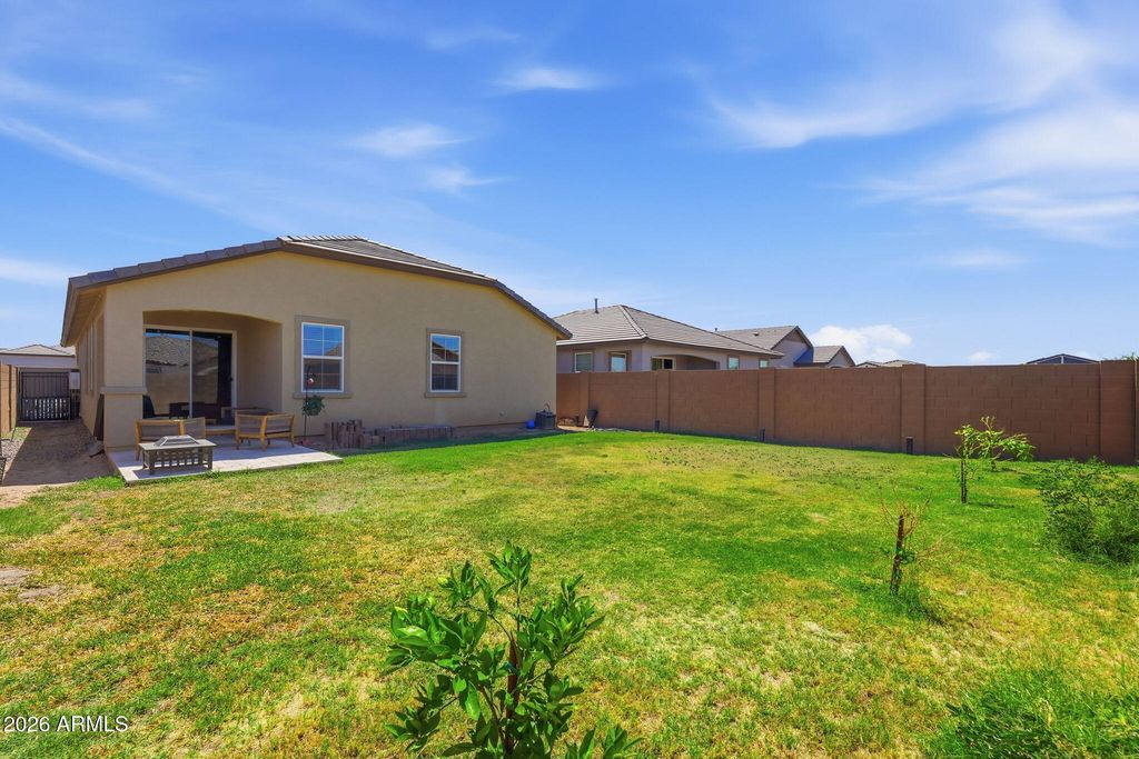 Image 23 of property listing at 23128 E TWILIGHT Drive, Queen Creek, AZ 85142