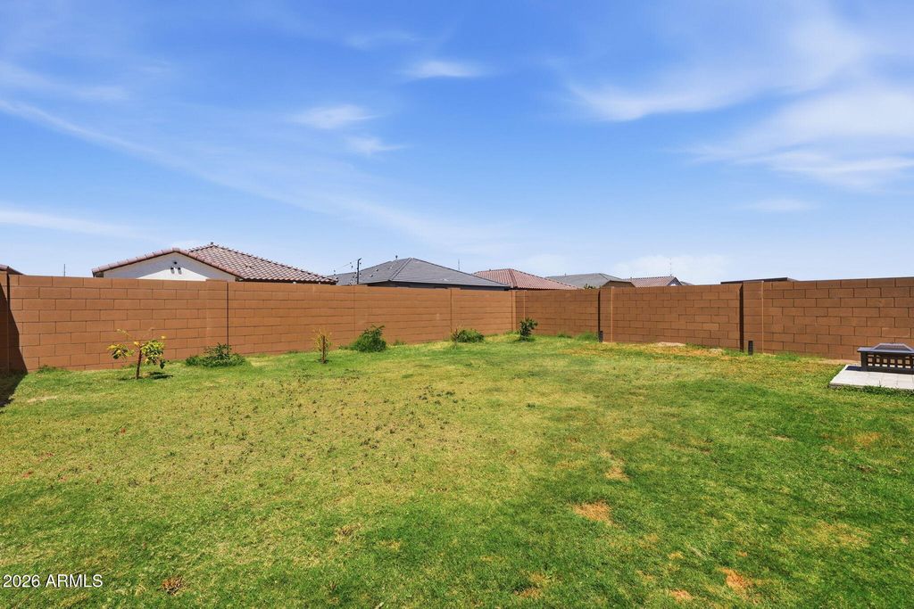 Image 24 of property listing at 23128 E TWILIGHT Drive, Queen Creek, AZ 85142