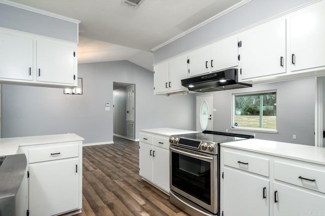 51 Fiegel Loop, Conway, AR 72032