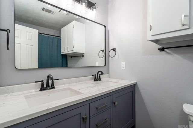 51 Fiegel Loop, Conway, AR 72032