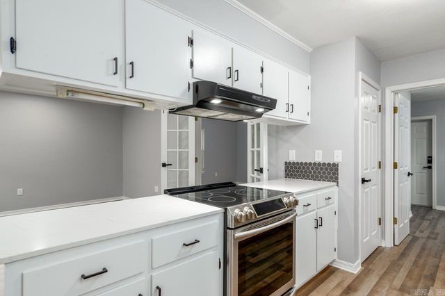 51 Fiegel Loop, Conway, AR 72032