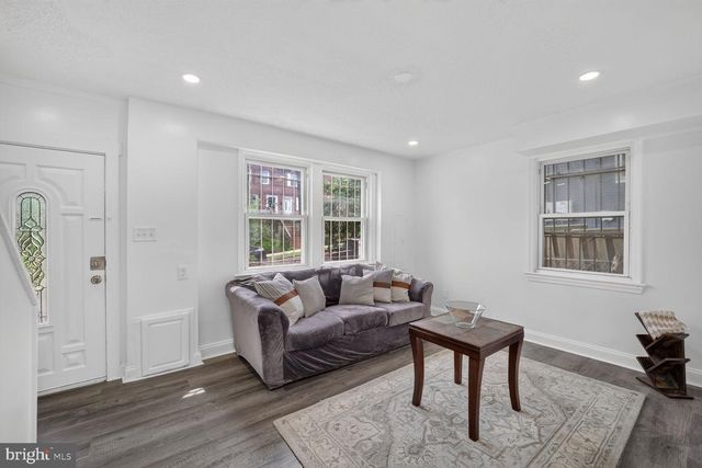 922 47TH ST NE, Washington, DC 20019