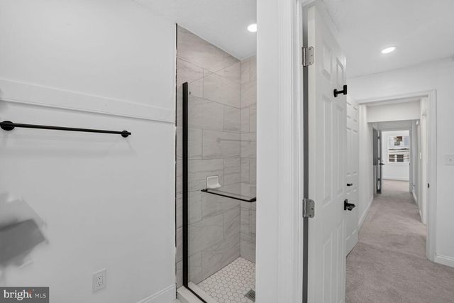 922 47TH ST NE, Washington, DC 20019