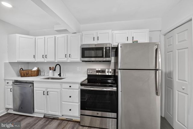 922 47TH ST NE, Washington, DC 20019