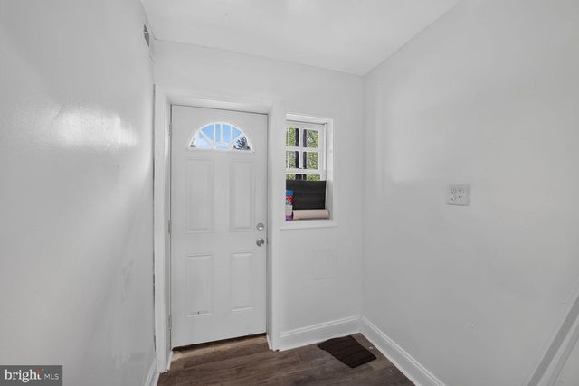 922 47TH ST NE, Washington, DC 20019