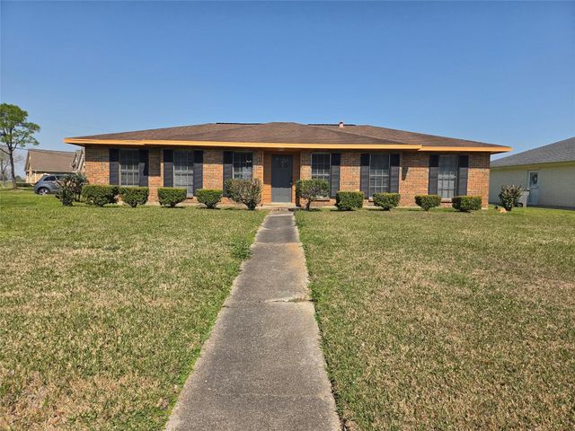 2185 Cashmere Avenue, Port Arthur, TX 77640