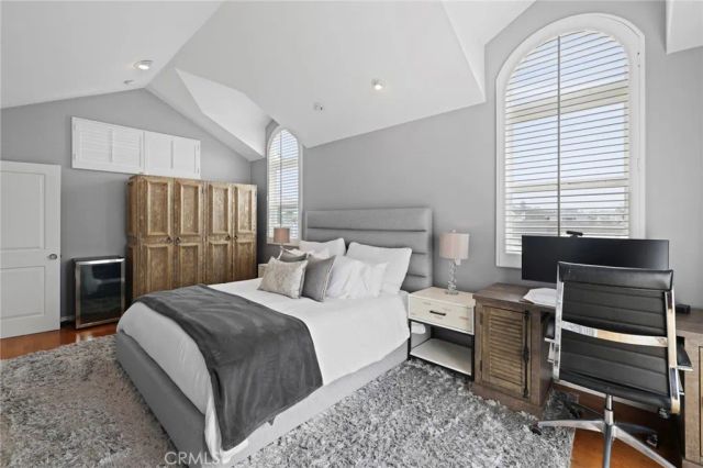 412 Colton Street, Newport Beach, CA 92663