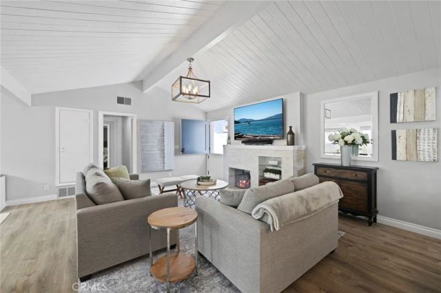 412 Colton Street, Newport Beach, CA 92663