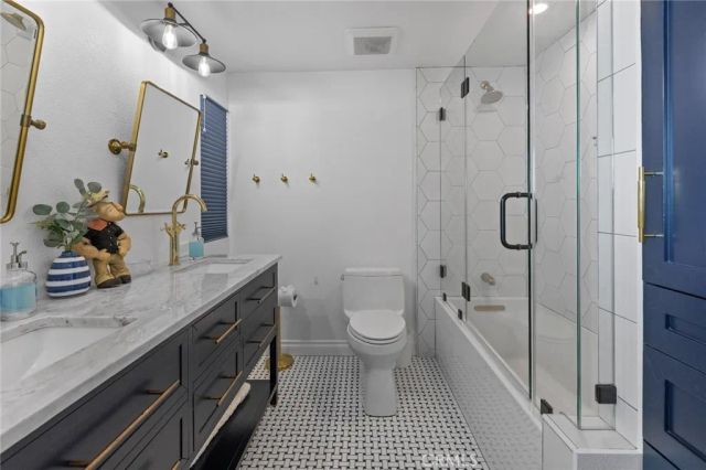 412 Colton Street, Newport Beach, CA 92663