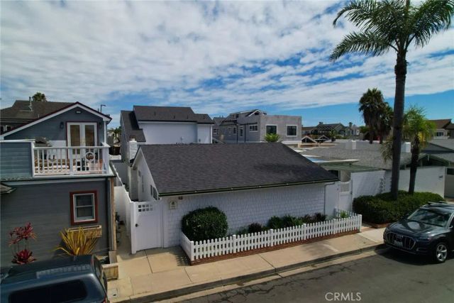 412 Colton Street, Newport Beach, CA 92663