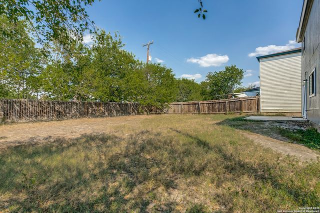 6019 Lyndell, San Antonio, TX 78244