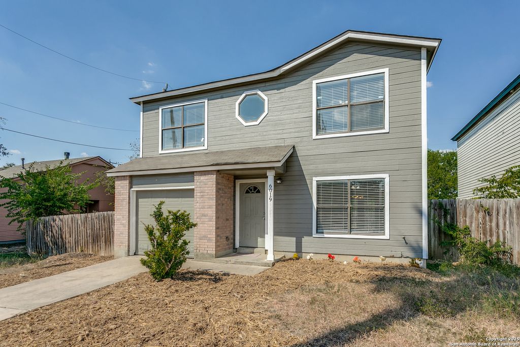 6019 Lyndell, San Antonio, TX 78244