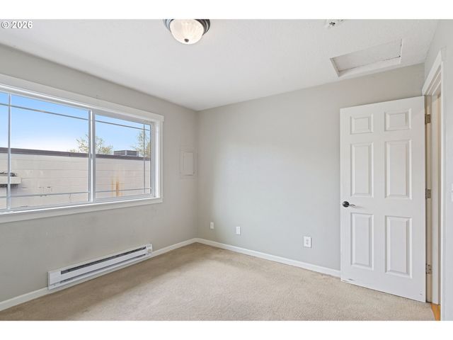 3925 Sw MULTNOMAH Blvd 201, Portland, OR 97219
