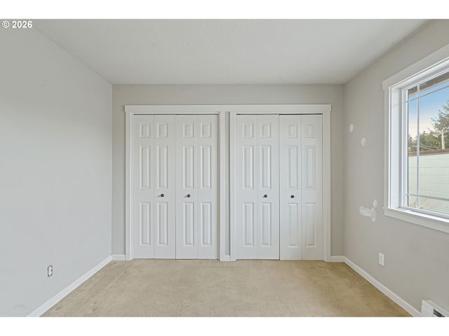 3925 Sw MULTNOMAH Blvd 201, Portland, OR 97219