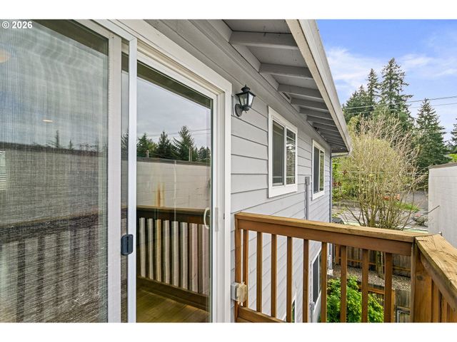 3925 Sw MULTNOMAH Blvd 201, Portland, OR 97219