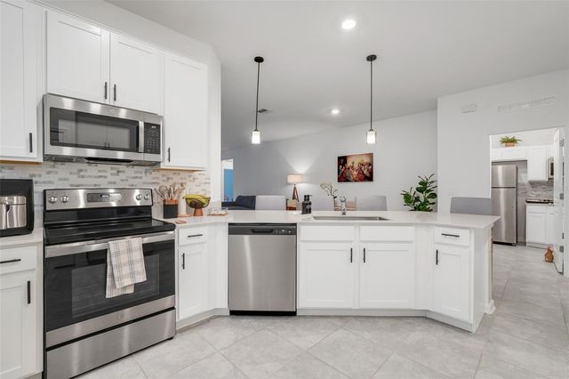 356 HEROIC ROAD, Davenport, FL 33837