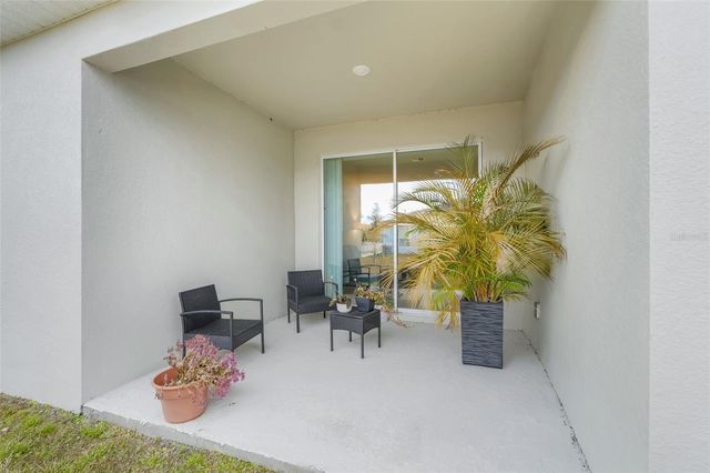 356 HEROIC ROAD, Davenport, FL 33837