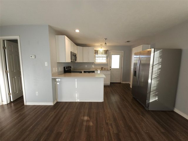 25411 T K C Road, Tomball, TX 77375