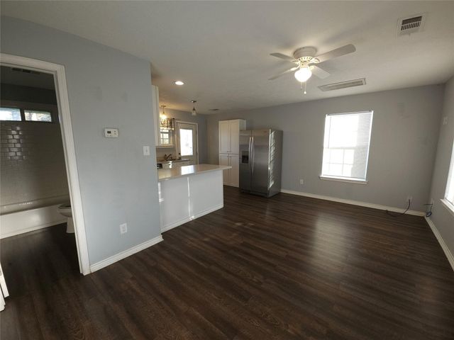 25411 T K C Road, Tomball, TX 77375