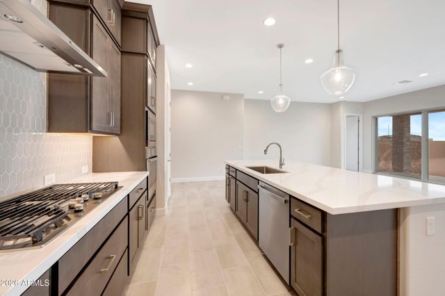 20183 W LUKE Avenue, Litchfield Park, AZ 85340