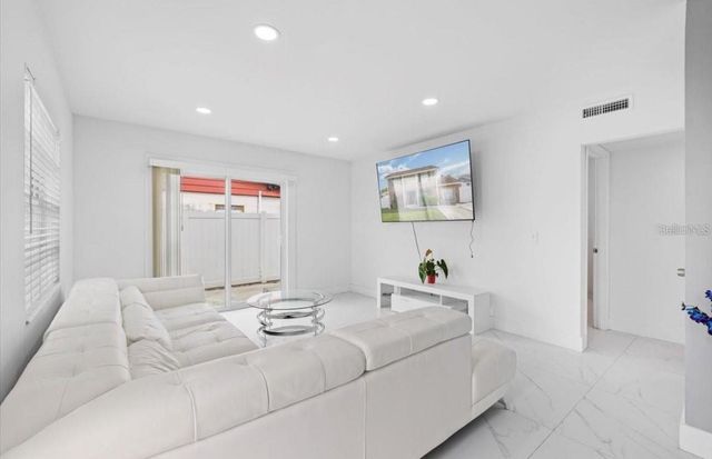 4508 W ELM STREET, Tampa, FL 33614