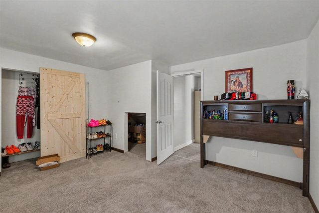 501 Pioneer Trail, Cedar Springs, MI 49319