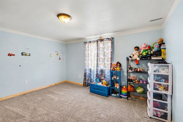 501 Pioneer Trail, Cedar Springs, MI 49319