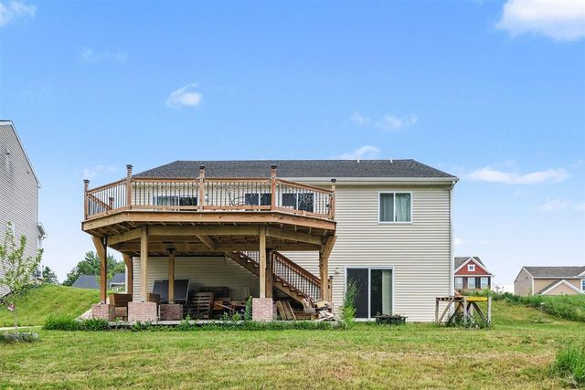 501 Pioneer Trail, Cedar Springs, MI 49319