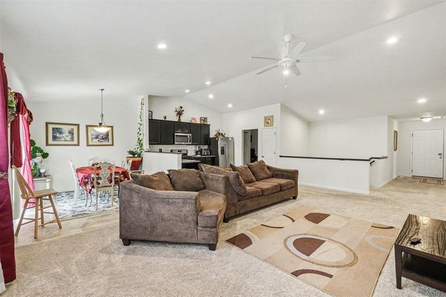 501 Pioneer Trail, Cedar Springs, MI 49319