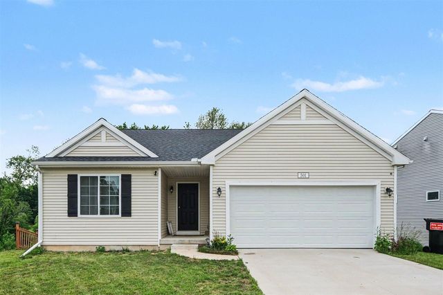 501 Pioneer Trail, Cedar Springs, MI 49319