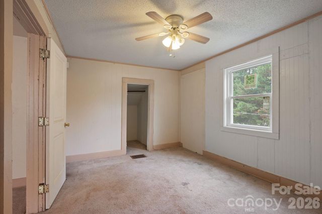 1434 S Main Street, Waynesville, NC 28786