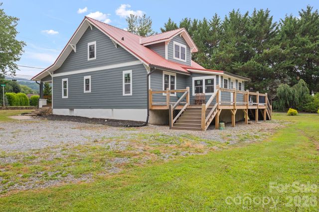1434 S Main Street, Waynesville, NC 28786