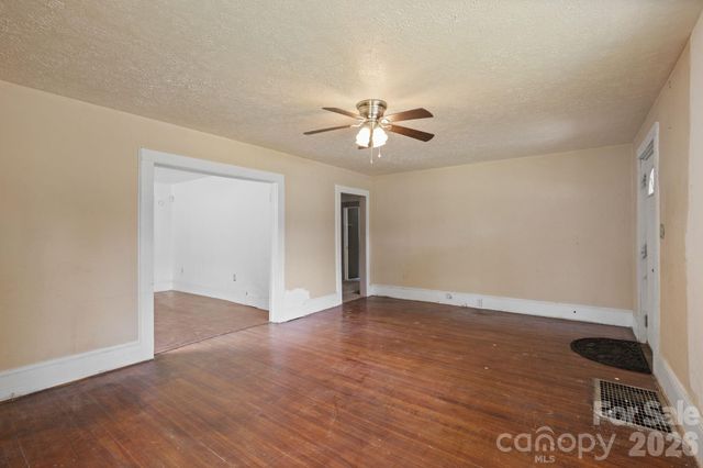 1434 S Main Street, Waynesville, NC 28786