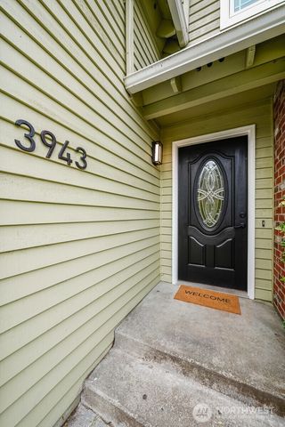 3943 S 271st Place, Kent, WA 98032