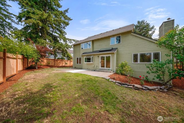 3943 S 271st Place, Kent, WA 98032