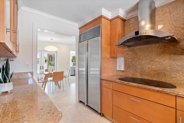 2625 NE 12th Street, Fort Lauderdale, FL 33304