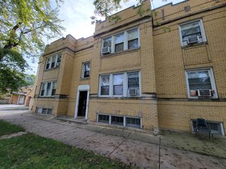 6601 S Troy Street, Chicago, IL 60629